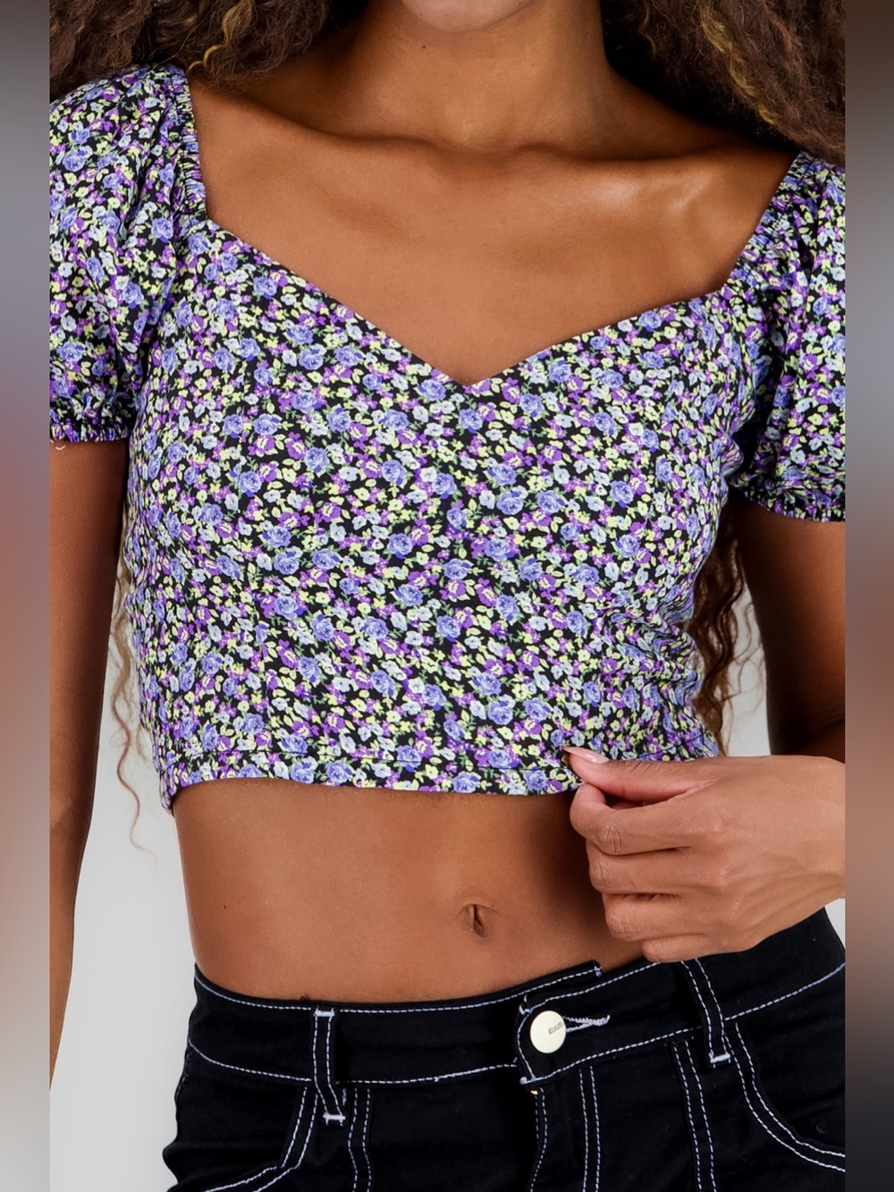 Forever 21 Lace Up Puff Sleeve Floral Crop Top, Purple, Size Medium